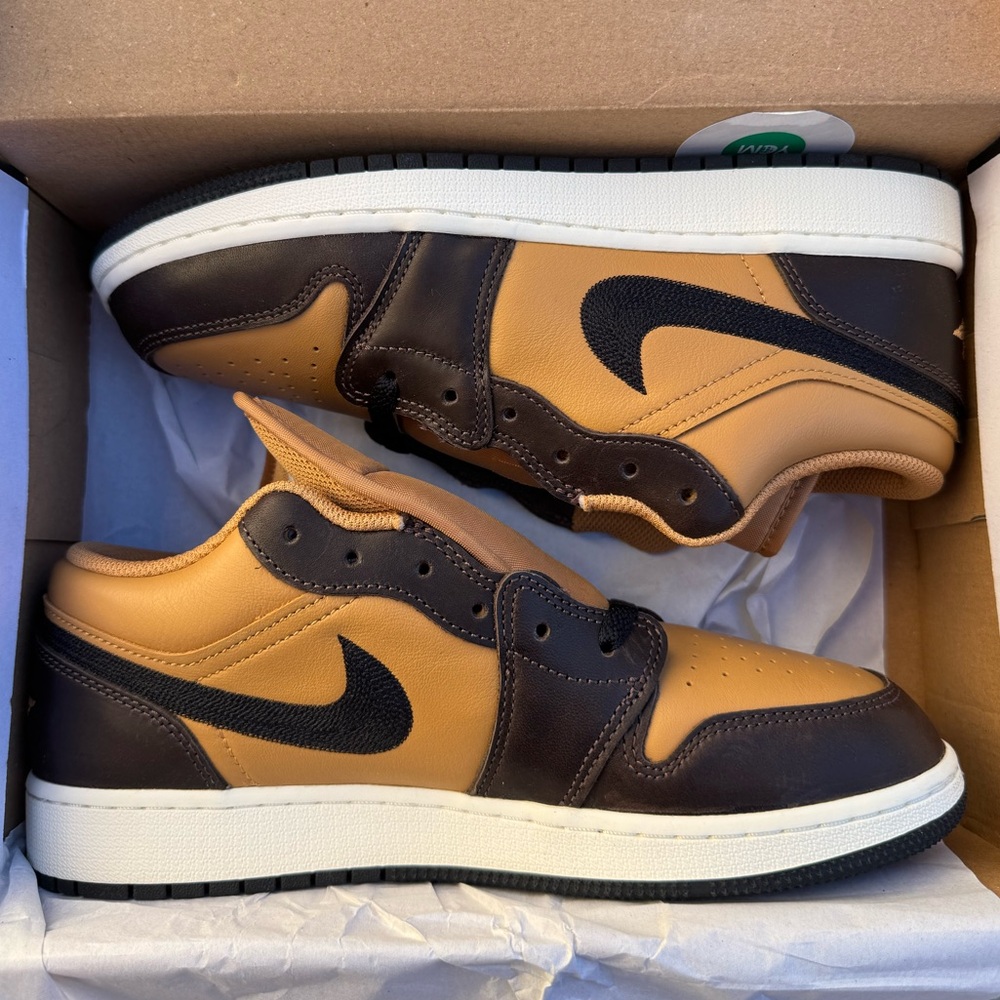 Air Jordan 1 Low SE